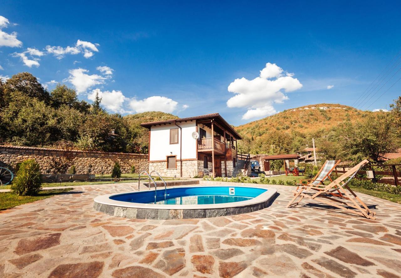 Guest House Hristova Kashta - Христова Къща Cherni Vrŭkh المظهر الخارجي الصورة