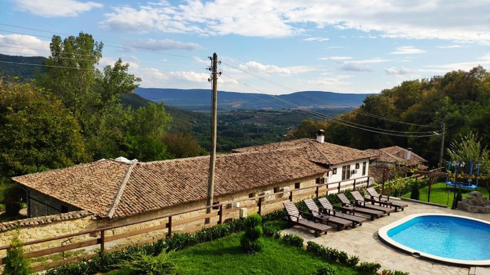 Guest House Hristova Kashta - Христова Къща Cherni Vrŭkh المظهر الخارجي الصورة