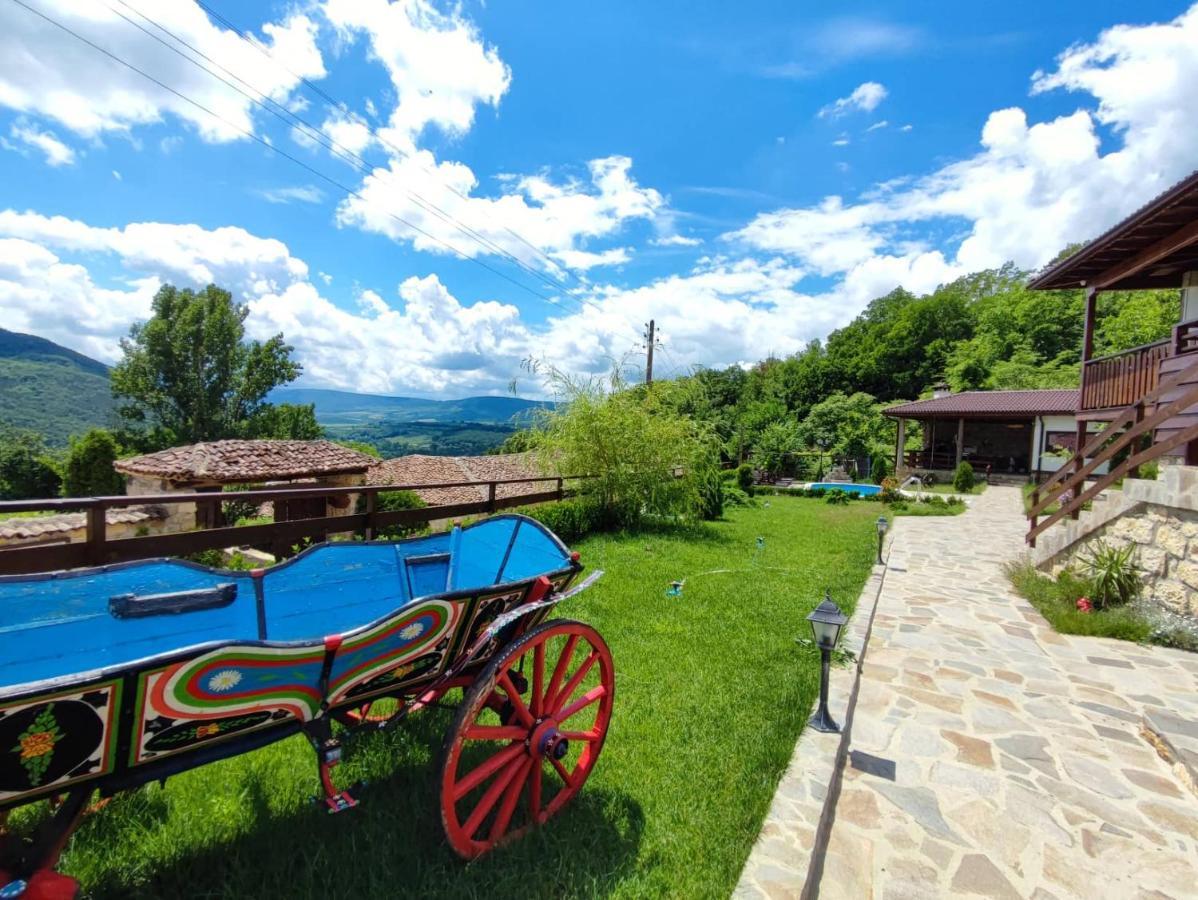 Guest House Hristova Kashta - Христова Къща Cherni Vrŭkh المظهر الخارجي الصورة